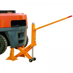 Forklift Truck Maintenance Hydraulic Jack